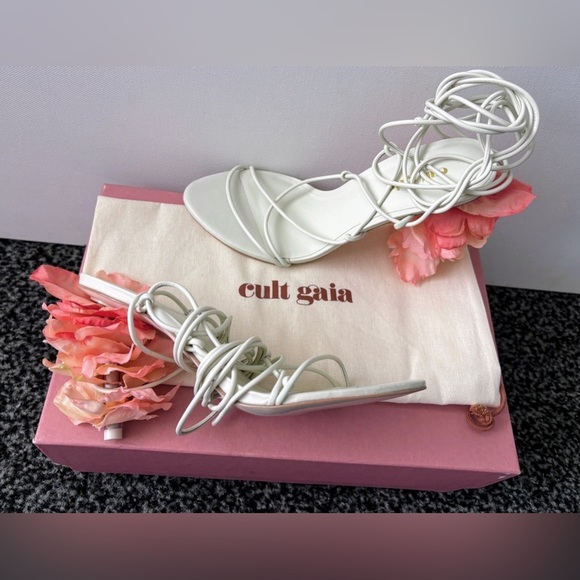Cult Gaia Off White Effie Flower Petal Heel Strappy Sandals 36 6 Lace Up Wedding - Picture 13 of 13